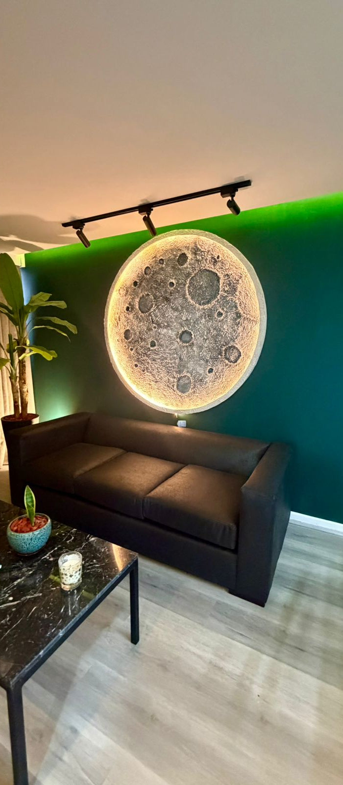 <h2>‘‘Muy lindo, tal como en la foto y de buena calidad. Quedó perfecto en mi sala. Los recomiendo al 100%’’</h2><h4>⭐⭐⭐⭐⭐<br/></h4><h5>Cristal G</h5><p>Feb 28, 2026<br/></p>
